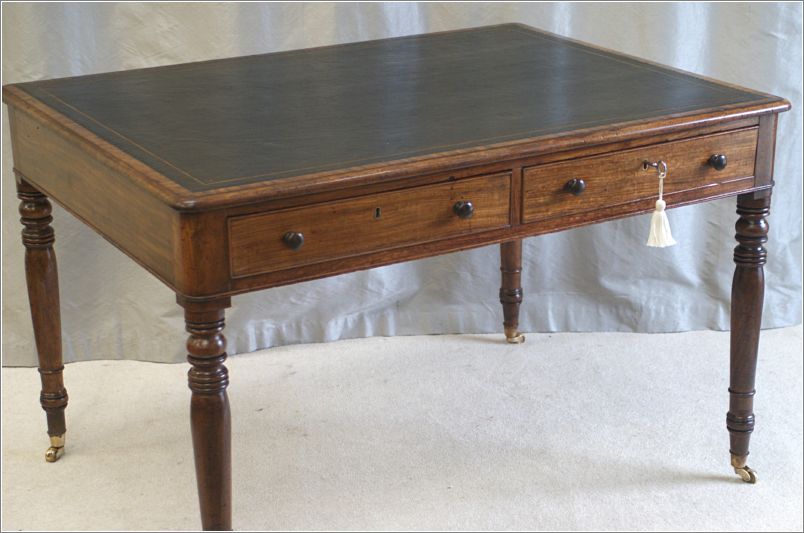 3039 Antique Georgian 4 Drawer Library Table (5)